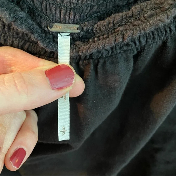 Free People Off Shoulder Embroidered Jersey Blouse Small Lace Bell Half Sleeve - Picture 8 of 11